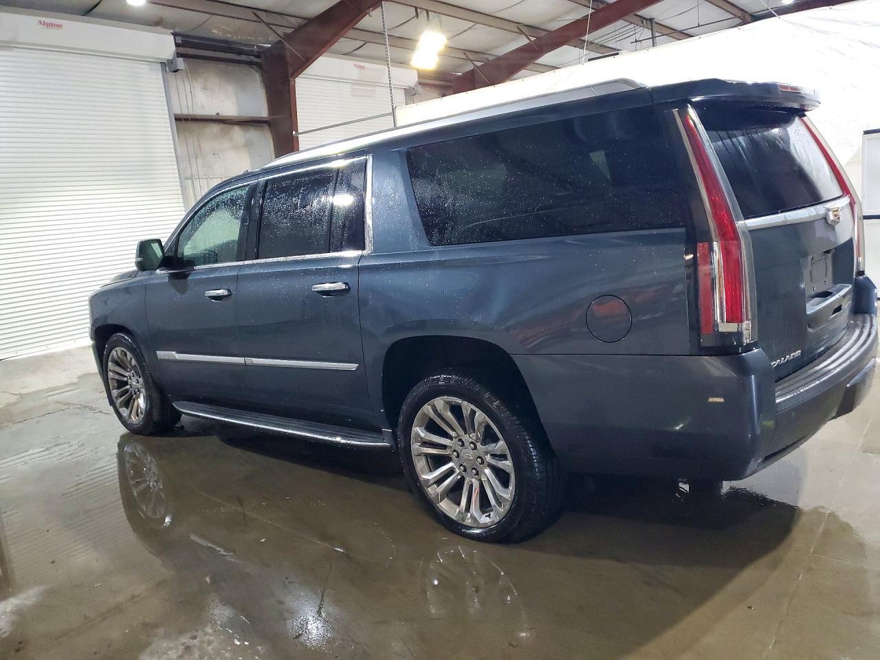 2019 CADILLAC ESCALADE ESV PREMIUM LUXURY — Фото 2 из 13