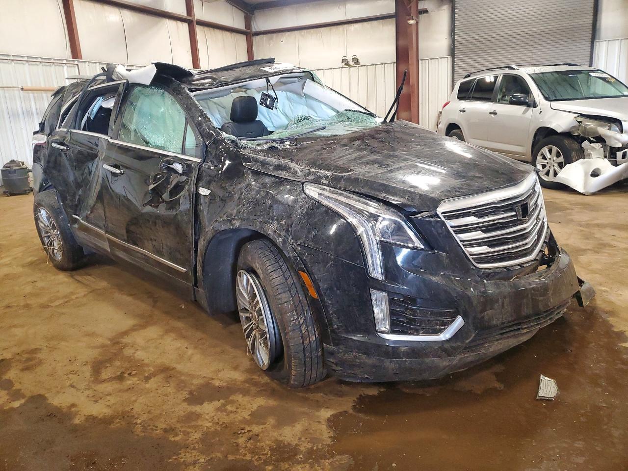2019 CADILLAC XT5 LUXURY — Фото 4 из 13