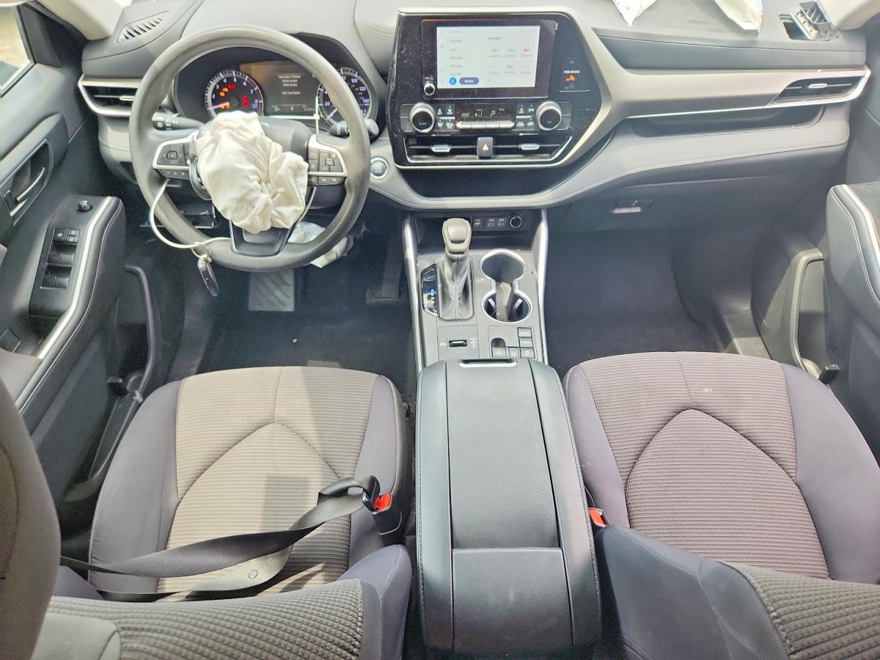 2023 TOYOTA HIGHLANDER L — Фото 8 из 13