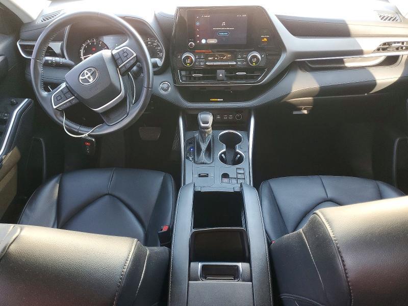 2023 TOYOTA HIGHLANDER XLE — Фото 8 из 15