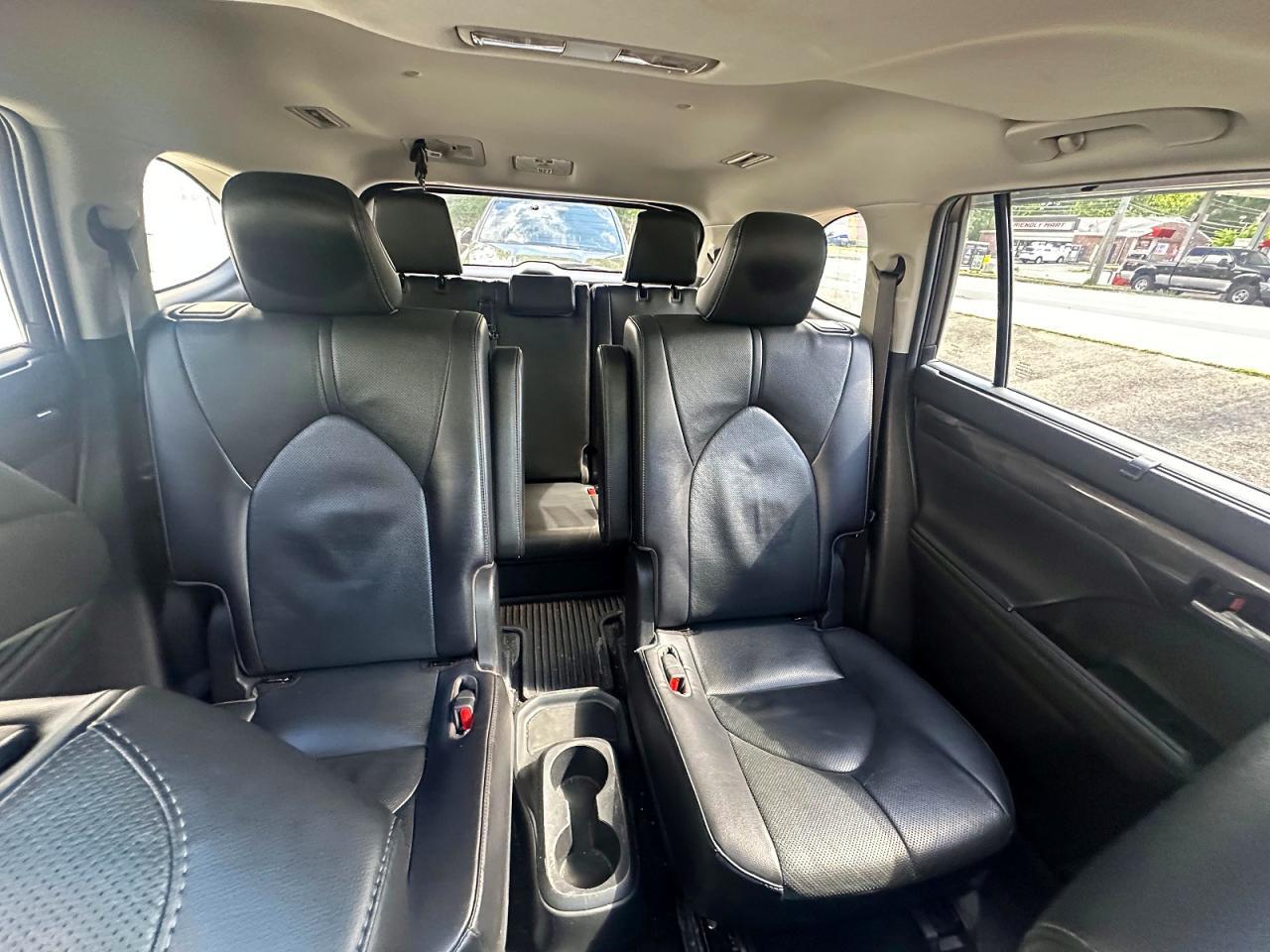 2023 TOYOTA HIGHLANDER HYBRID LIMITED — Фото 13 из 14