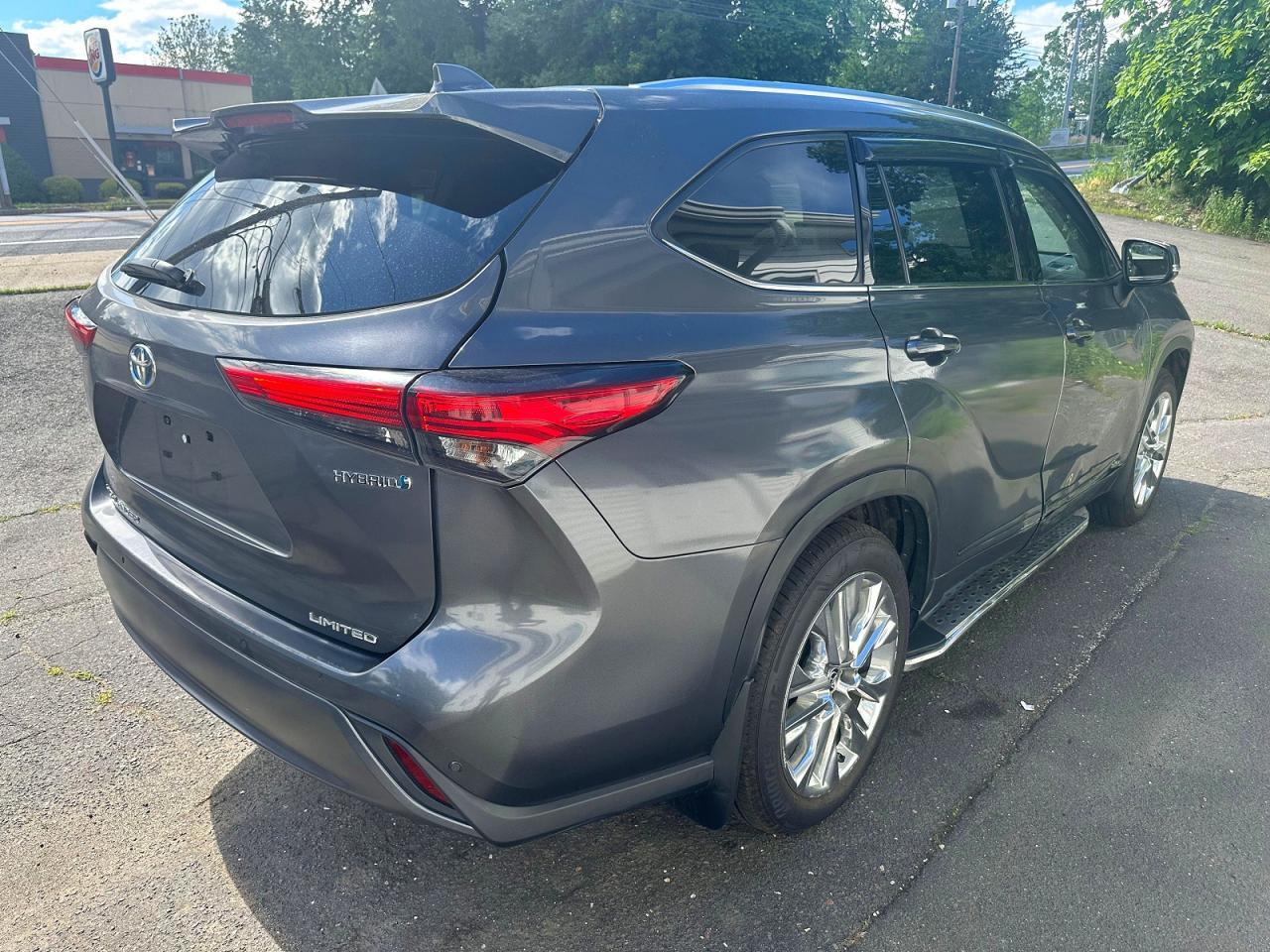 2023 TOYOTA HIGHLANDER HYBRID LIMITED — Фото 3 из 14