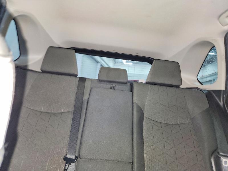 2023 TOYOTA RAV4 XLE — Фото 10 из 13