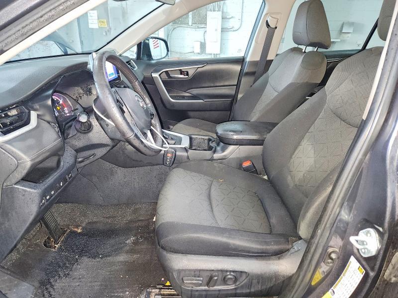 2023 TOYOTA RAV4 XLE — Фото 7 из 13