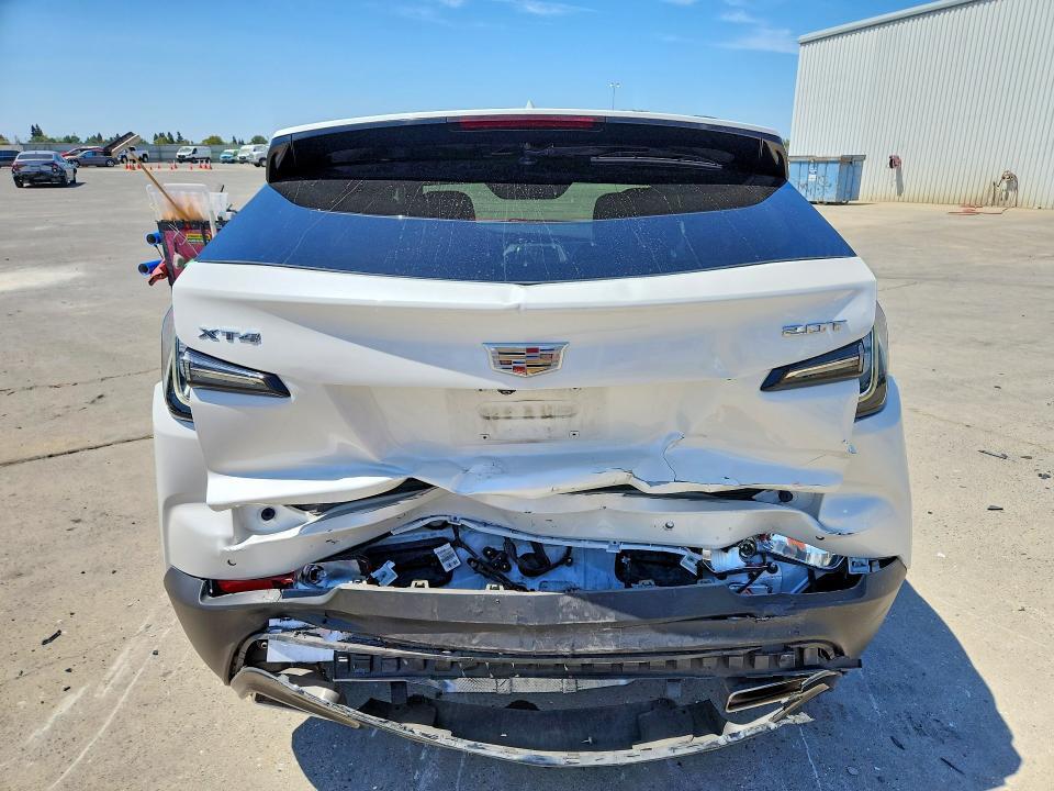 2019 CADILLAC XT4 SPORT — Фото 6 из 14
