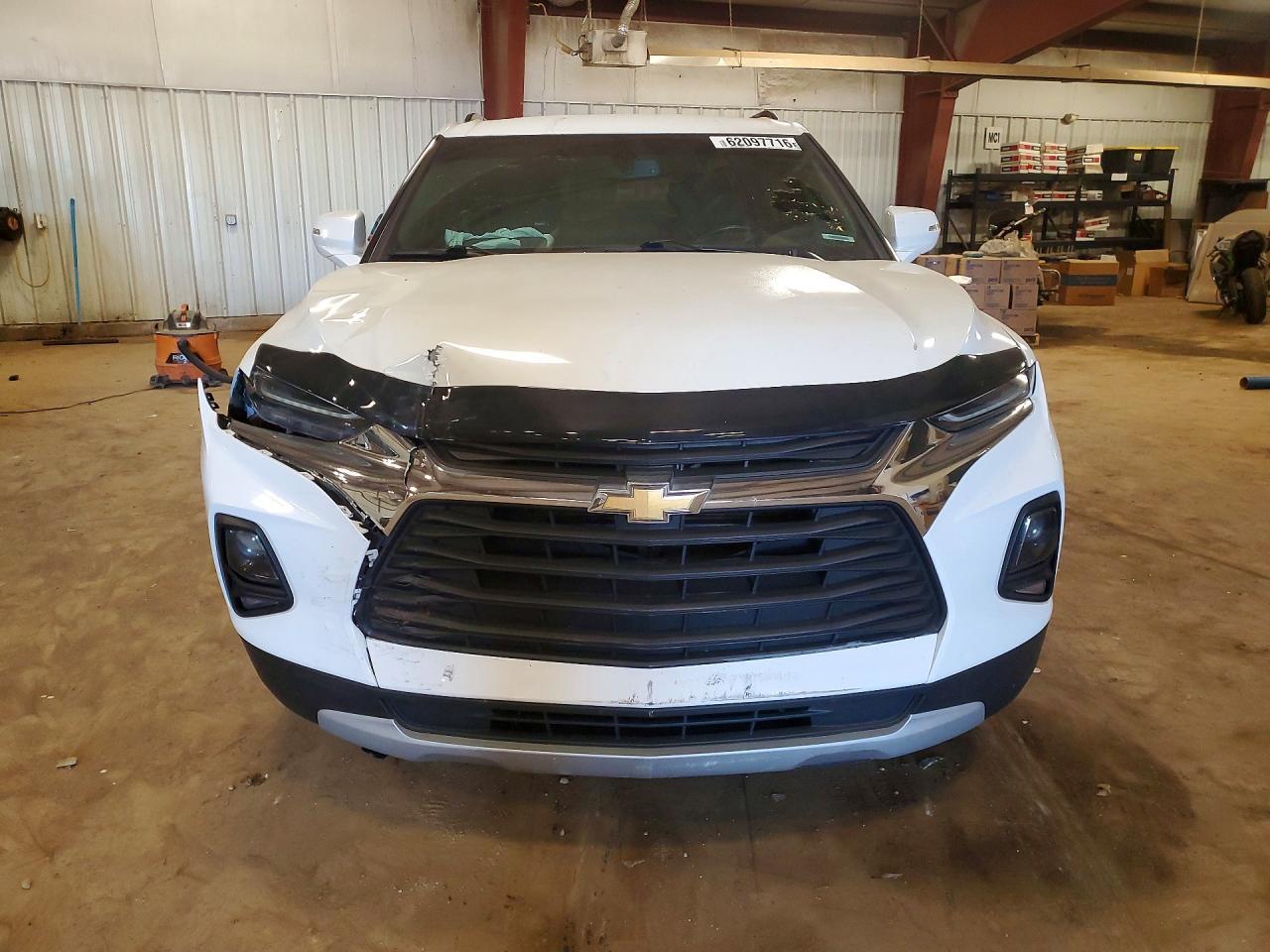 2019 CHEVROLET BLAZER 1LT — Фото 5 из 13