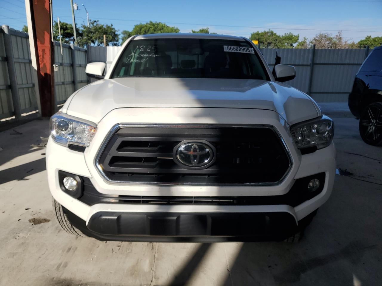2023 TOYOTA TACOMA DOUBLE CAB — Фото 5 из 12