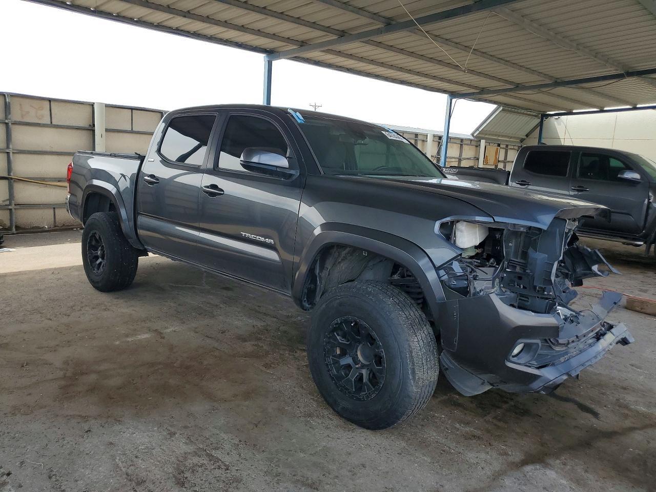 2023 TOYOTA TACOMA SR5 V6 — Фото 4 из 12