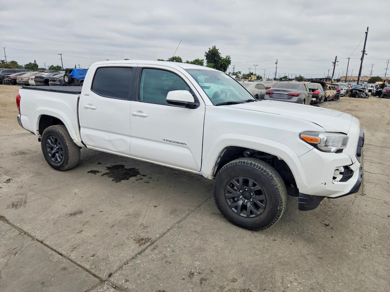2023 TOYOTA TACOMA SR5 V6 — Фото 4 из 12