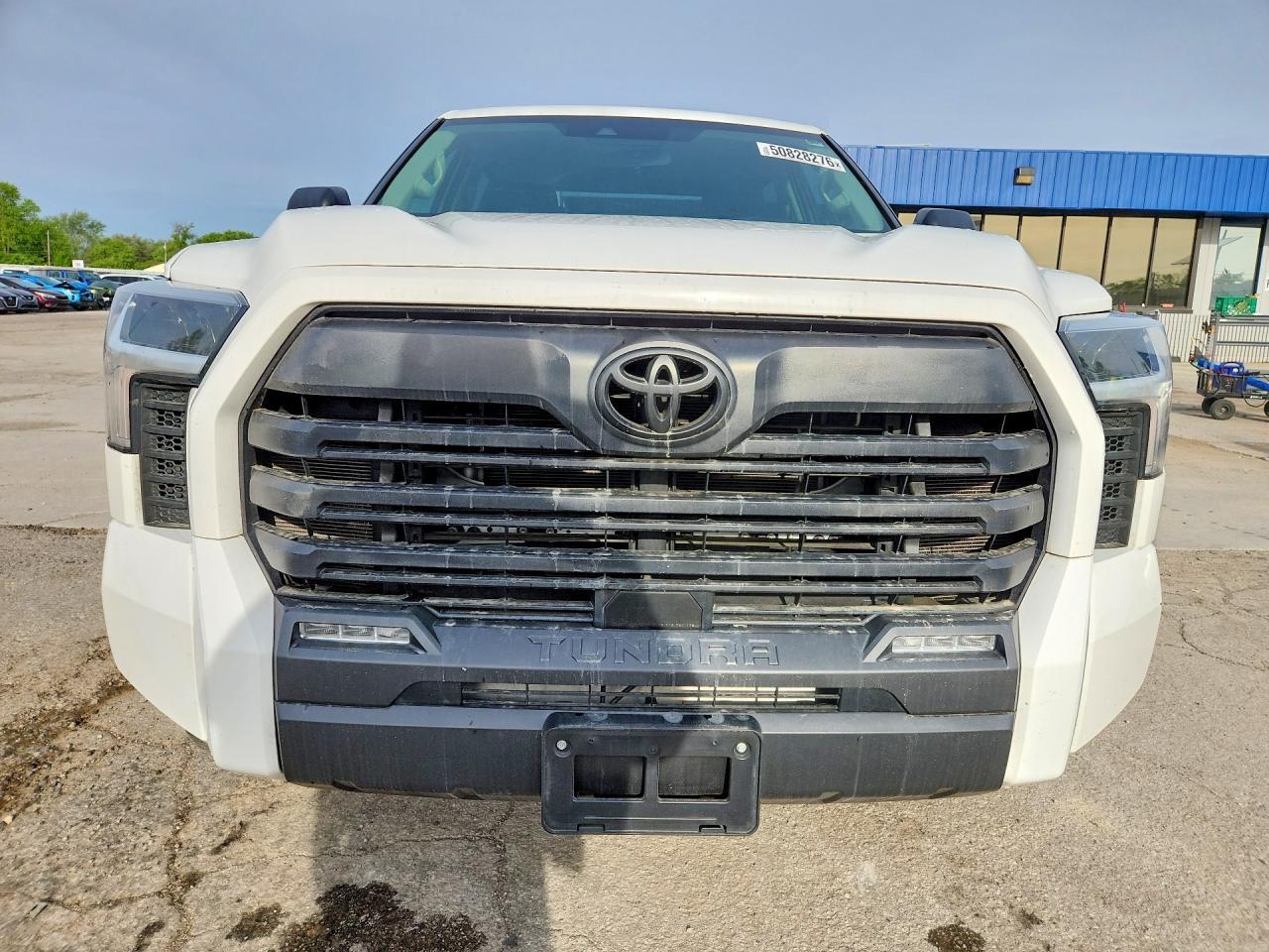 2023 TOYOTA TUNDRA SR5 — Фото 5 из 12