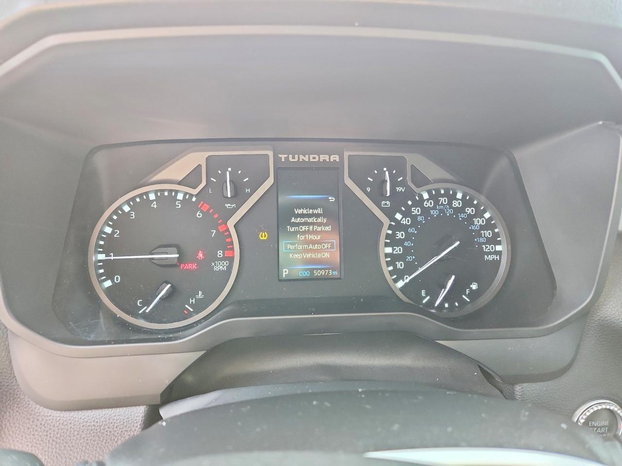 2023 TOYOTA TUNDRA SR5 — Фото 9 из 12