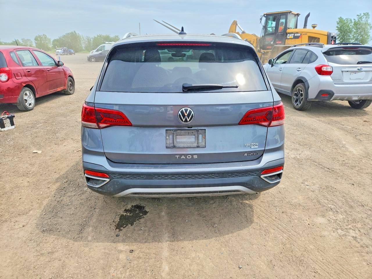 2023 VOLKSWAGEN TAOS SE — Фото 6 из 12