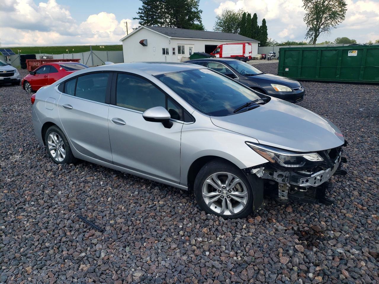 2019 CHEVROLET CRUZE LT — Фото 4 из 12