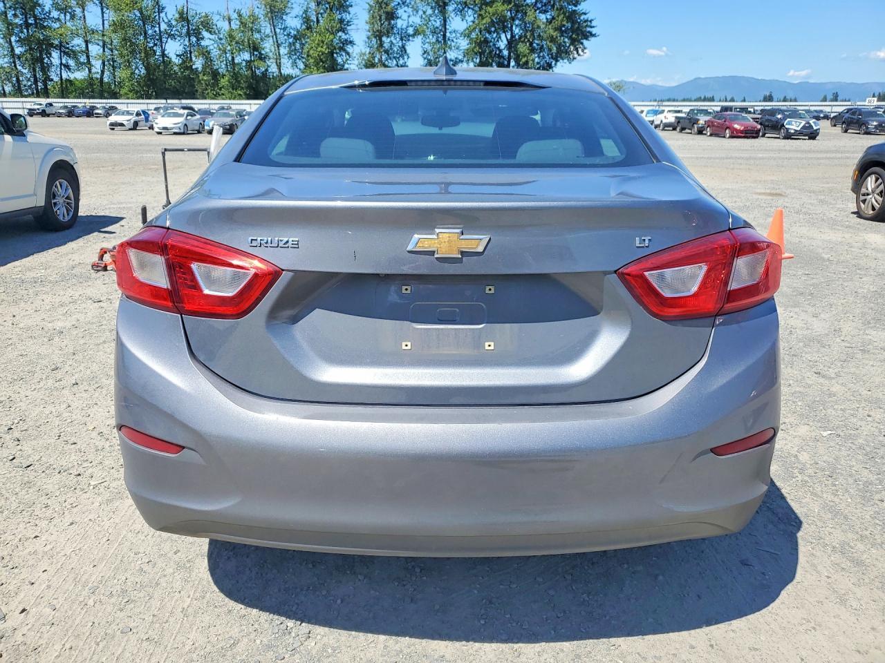 2019 CHEVROLET CRUZE LT — Фото 6 из 12