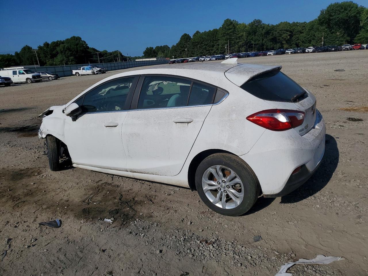 2019 CHEVROLET CRUZE LT — Фото 2 из 13