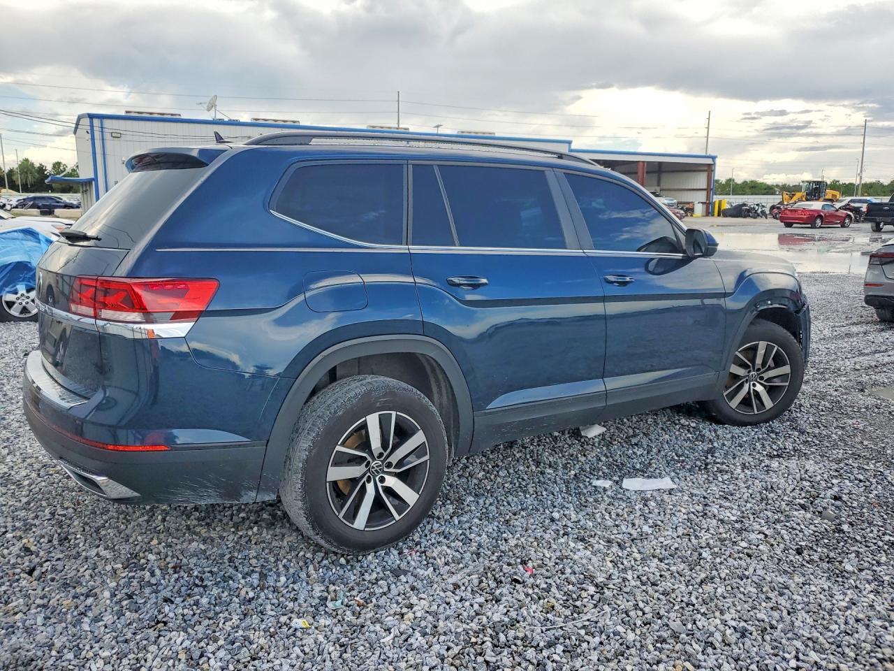 2023 VOLKSWAGEN ATLAS SE — Фото 3 из 13