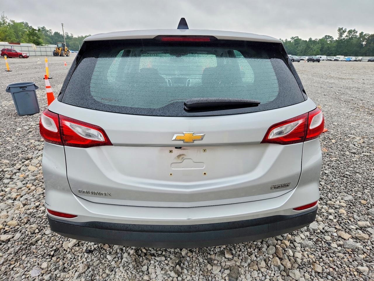2019 CHEVROLET EQUINOX LS — Фото 6 из 13