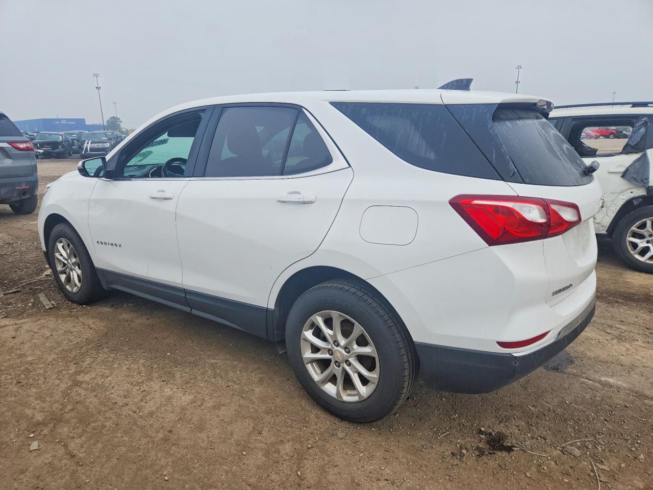 2019 CHEVROLET EQUINOX LT — Фото 2 из 13