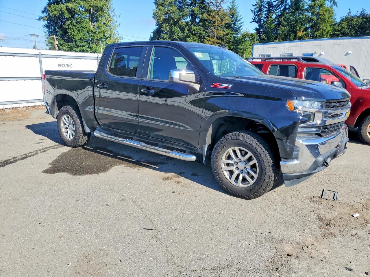 2019 CHEVROLET SILVERADO K1500 LT — Фото 4 из 12