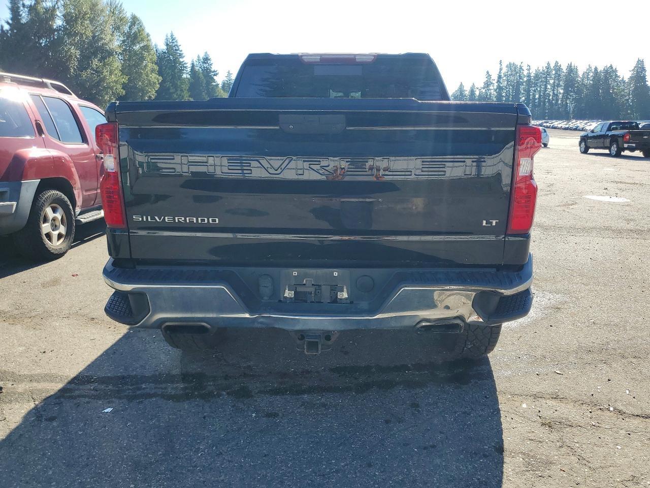 2019 CHEVROLET SILVERADO K1500 LT — Фото 6 из 12