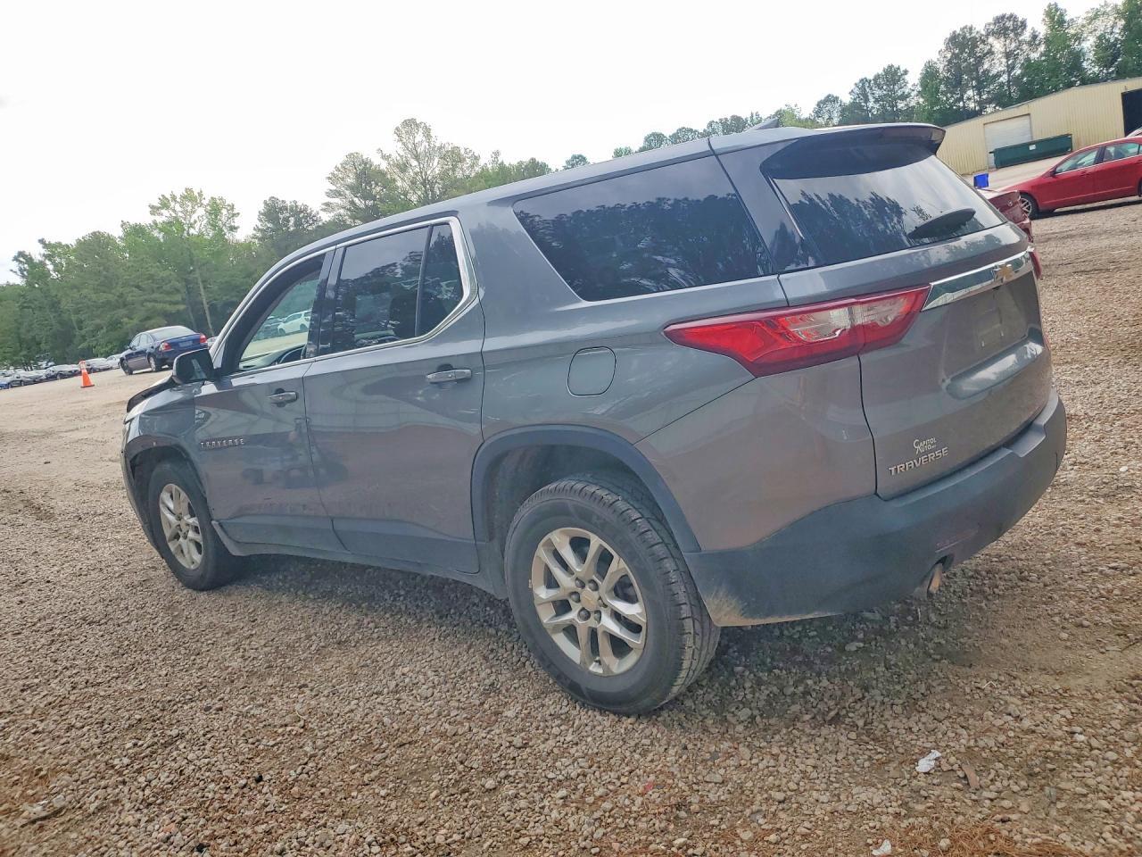 2019 CHEVROLET TRAVERSE LS — Фото 2 из 13