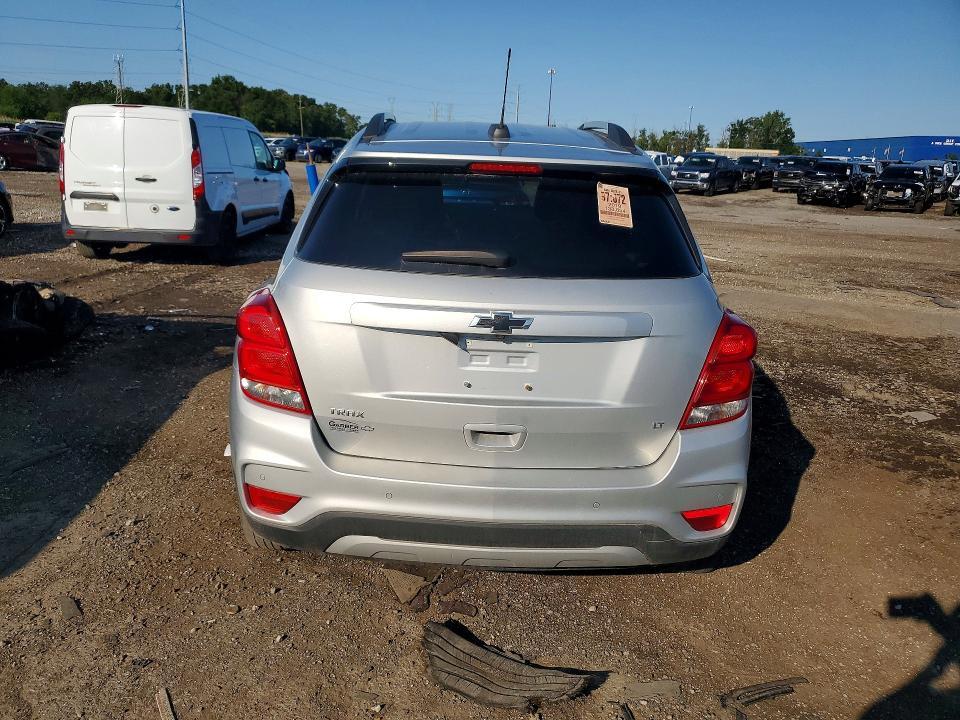 3GNCJLSB7KL400984 2019 CHEVROLET TRAX photo no. 6