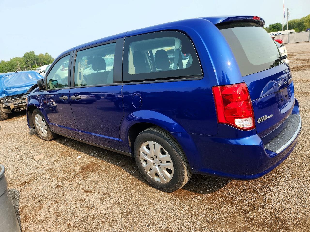 2019 DODGE GRAND CARAVAN SE — Фото 2 из 13