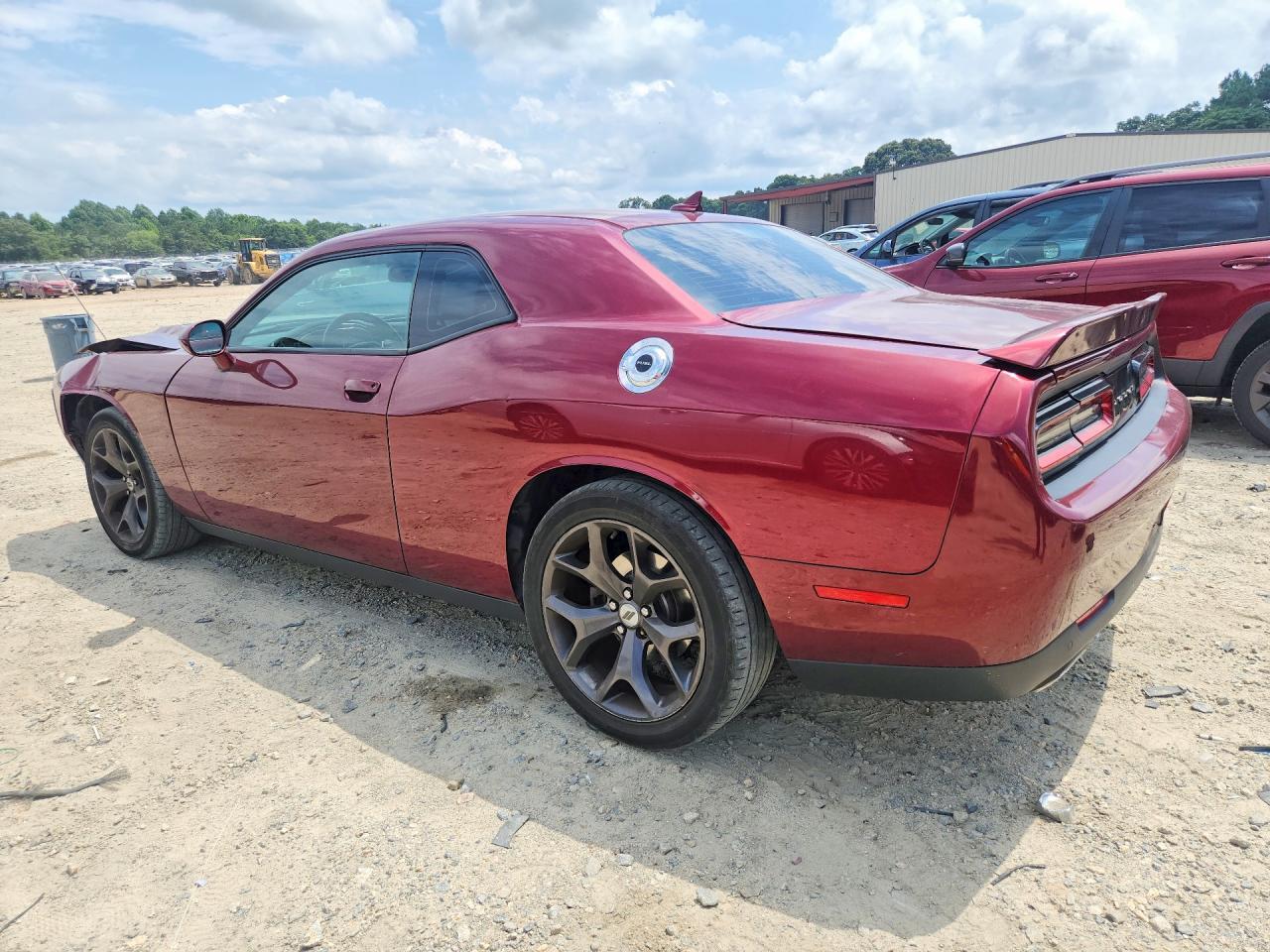2019 DODGE CHALLENGER SXT — Фото 2 из 12