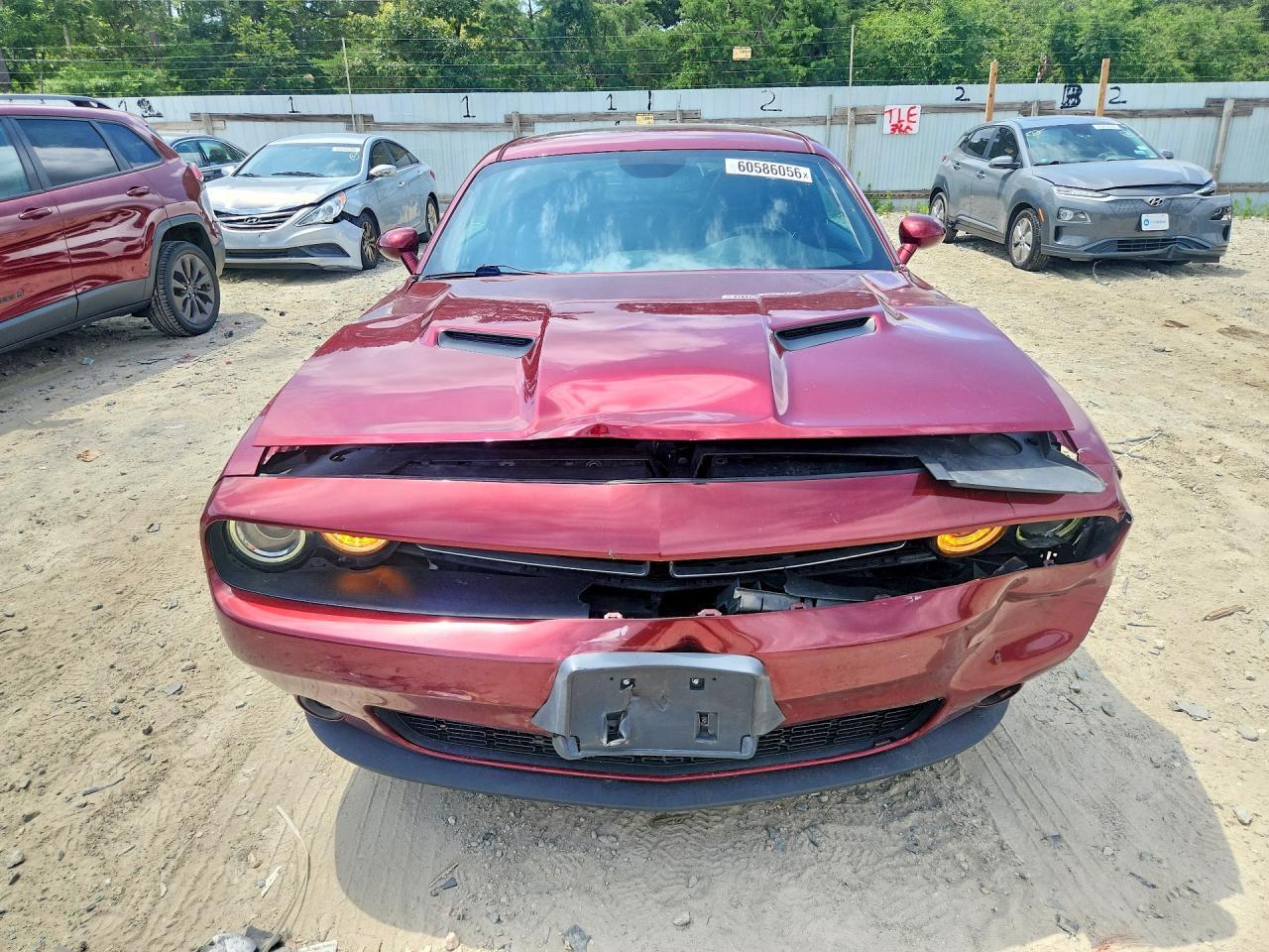 2019 DODGE CHALLENGER SXT — Фото 5 из 12