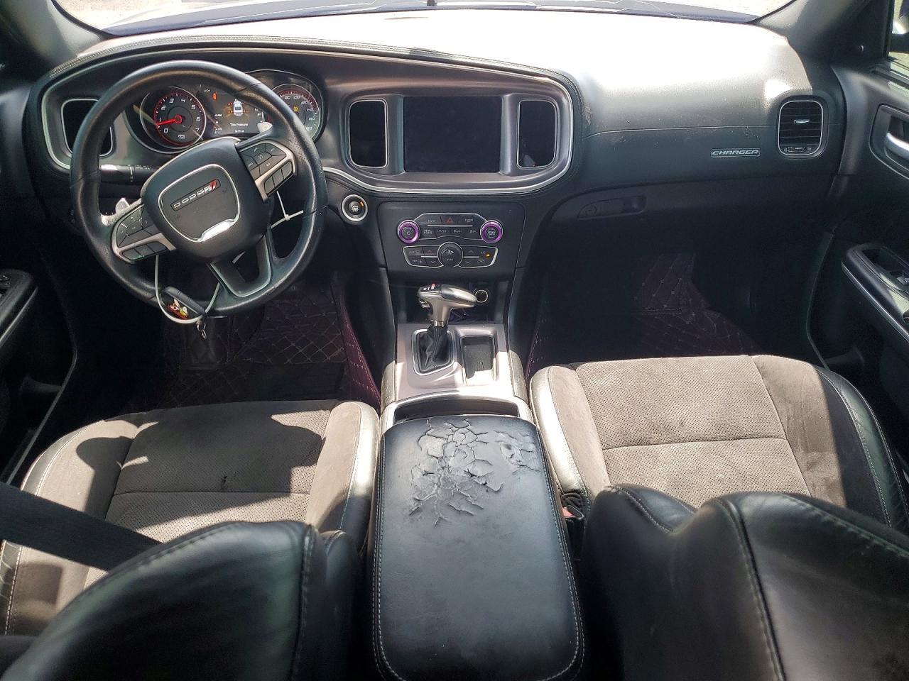 2C3CDXGJ2KH519935 2019 DODGE CHARGER photo no. 8