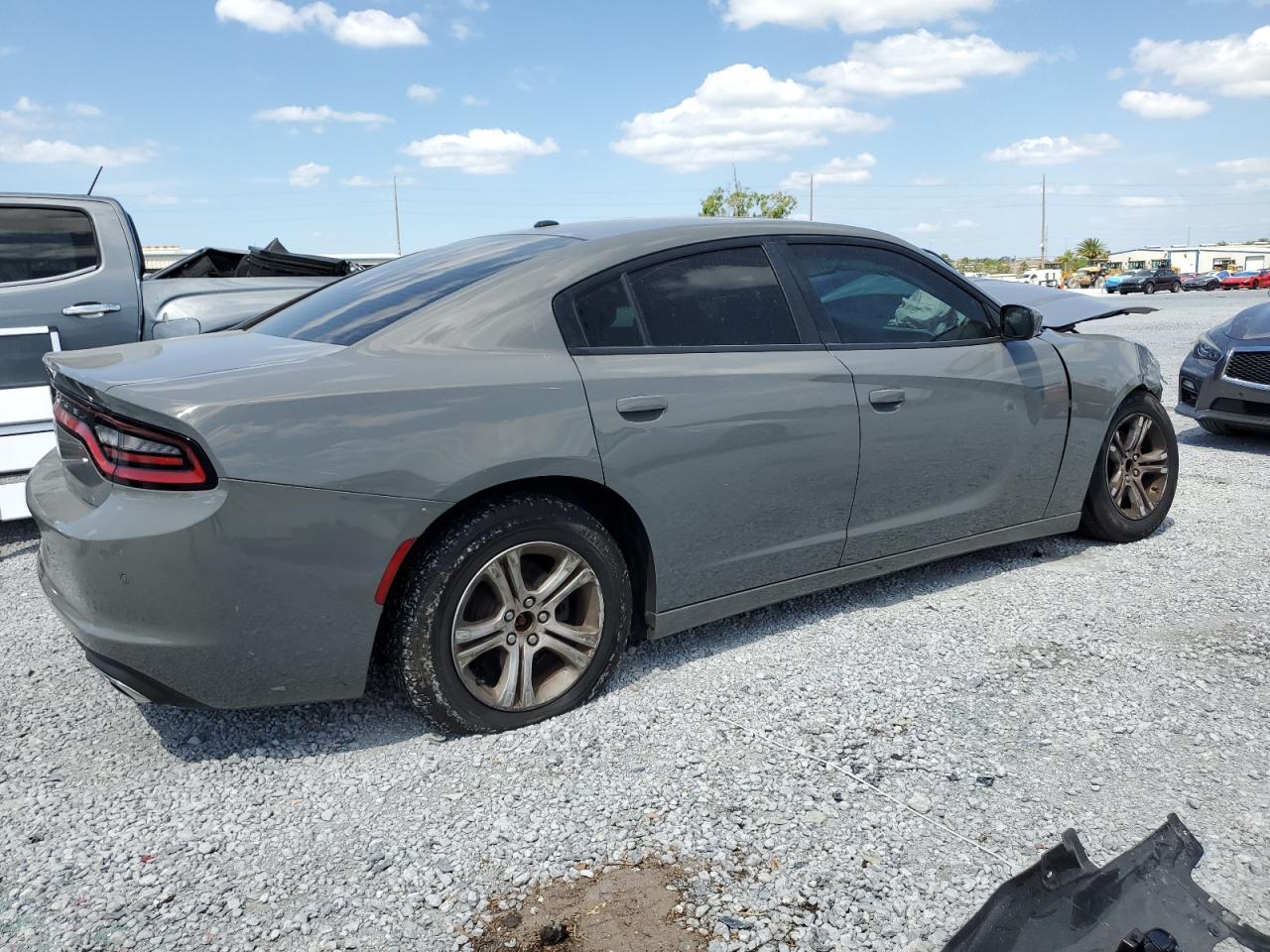 2019 DODGE CHARGER SXT — Фото 3 из 13