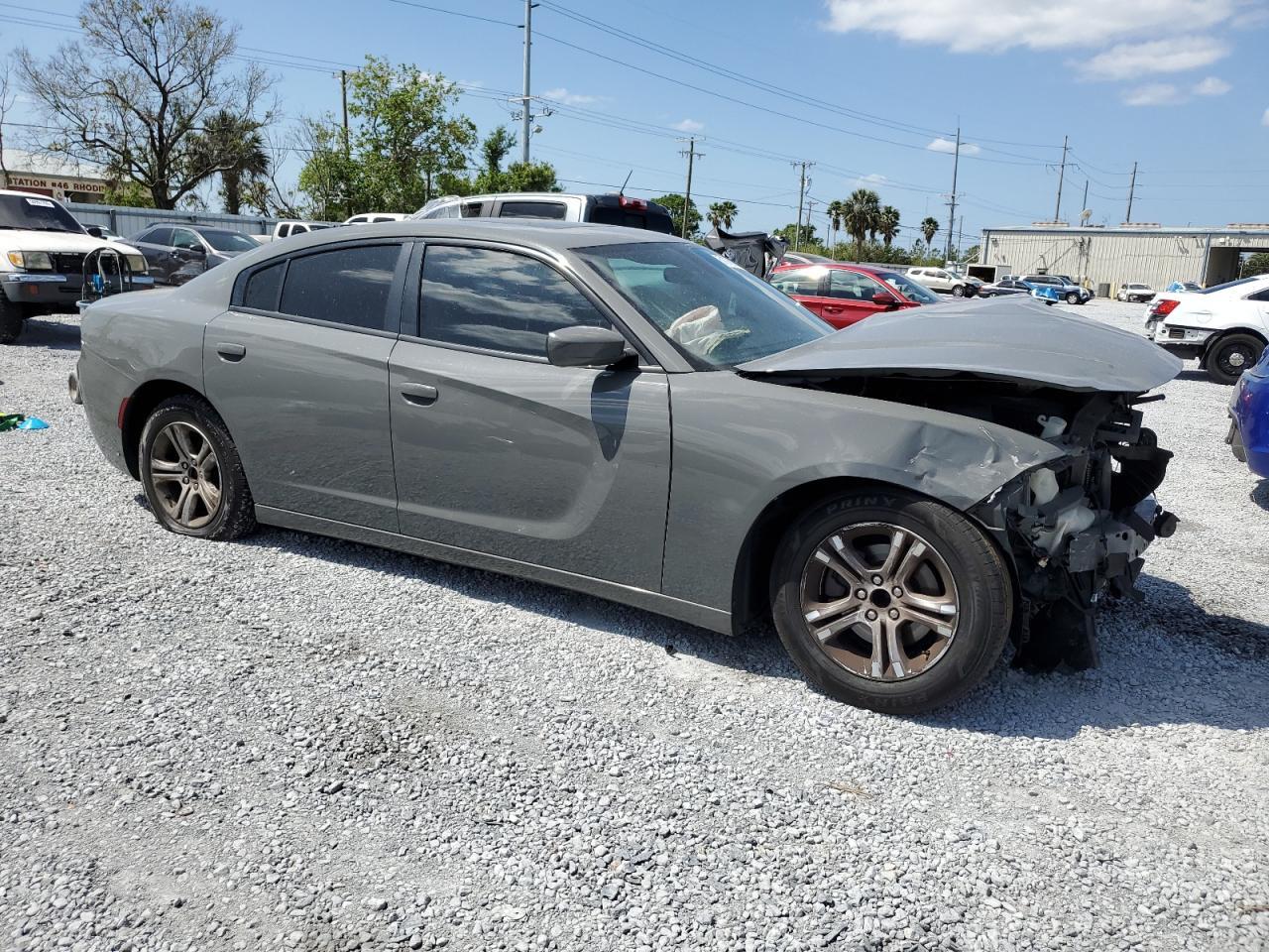 2019 DODGE CHARGER SXT — Фото 4 из 13