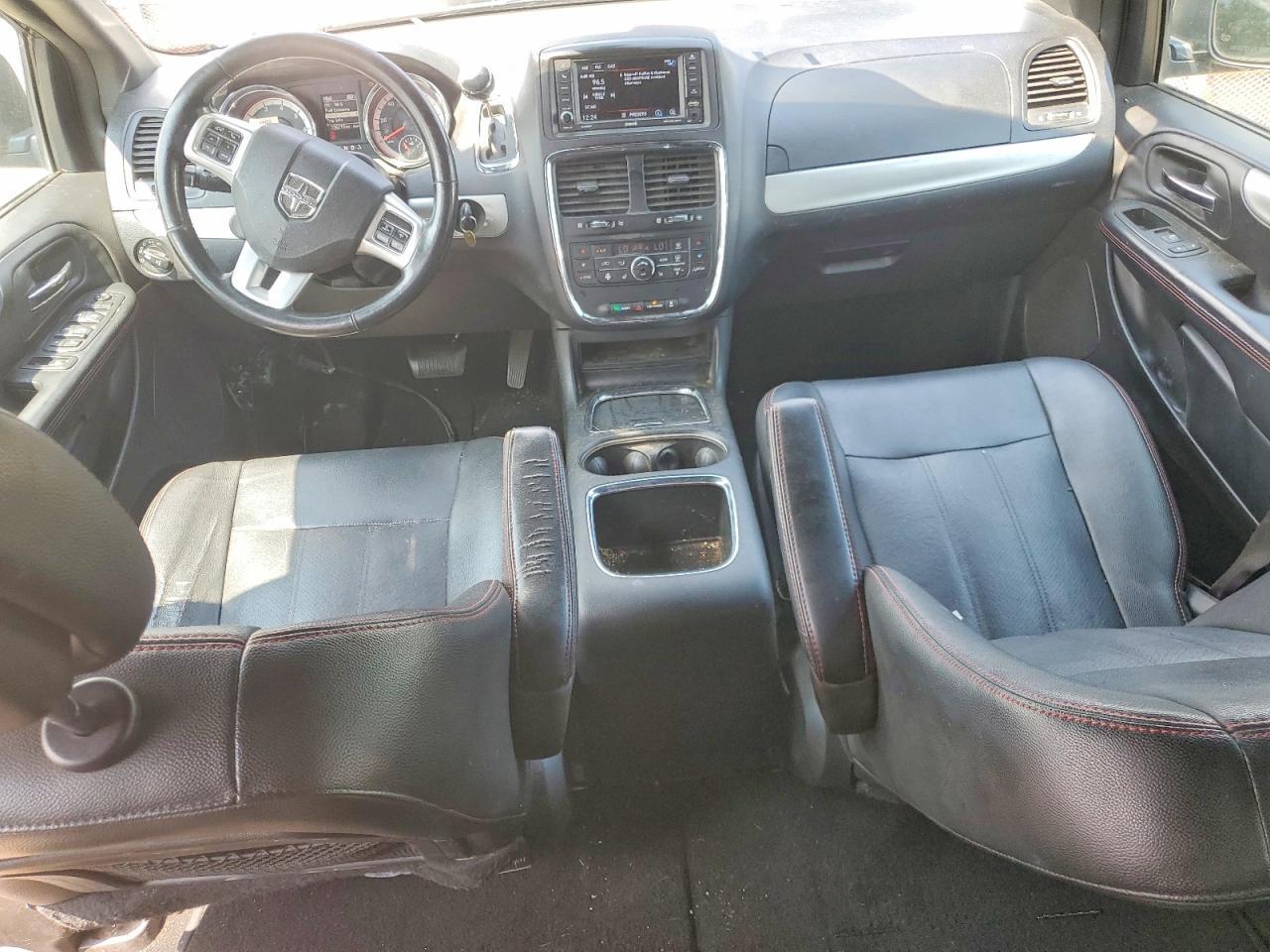 2019 DODGE GRAND CARAVAN GT — Фото 8 из 13