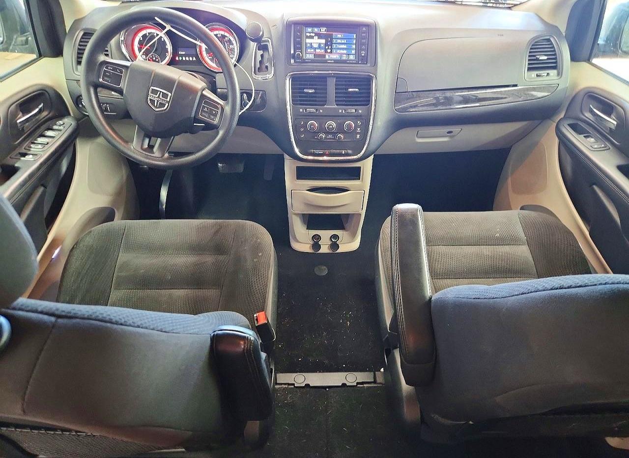 2019 DODGE GRAND CARAVAN SE — Фото 8 из 14