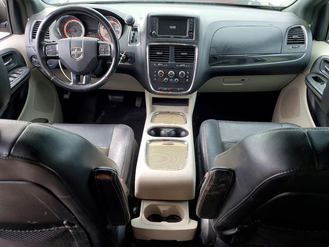 2019 DODGE GRAND CARAVAN SXT — Фото 8 из 13