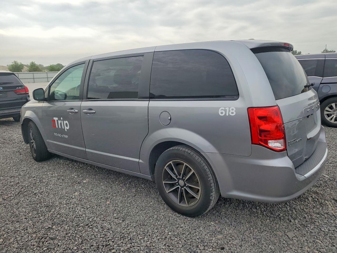 2019 DODGE GRAND CARAVAN GT — Фото 2 из 13