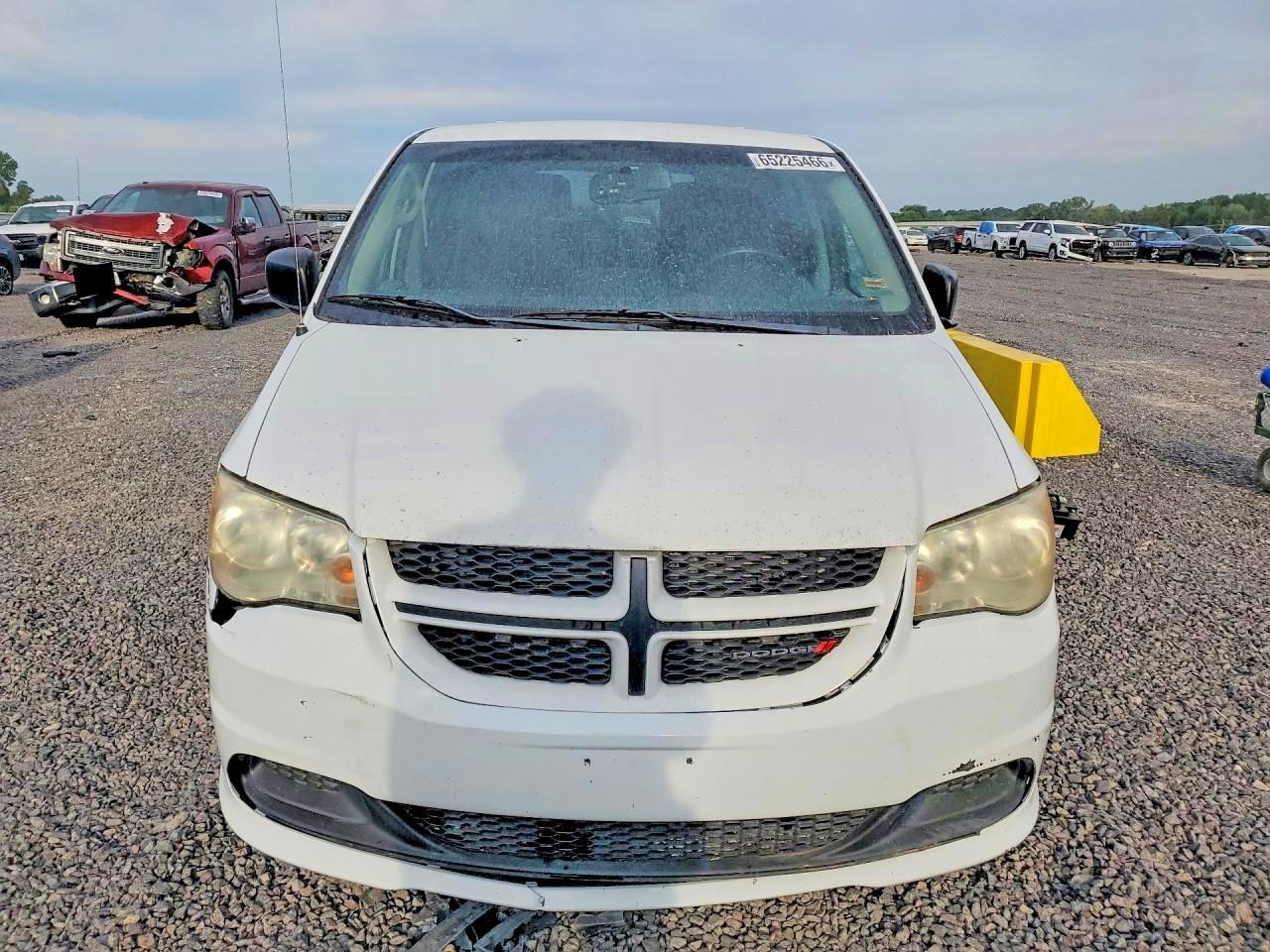 2019 DODGE GRAND CARAVAN SE — Фото 5 из 13