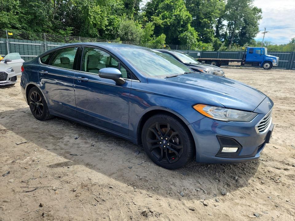 2019 FORD FUSION SE — Фото 4 из 12