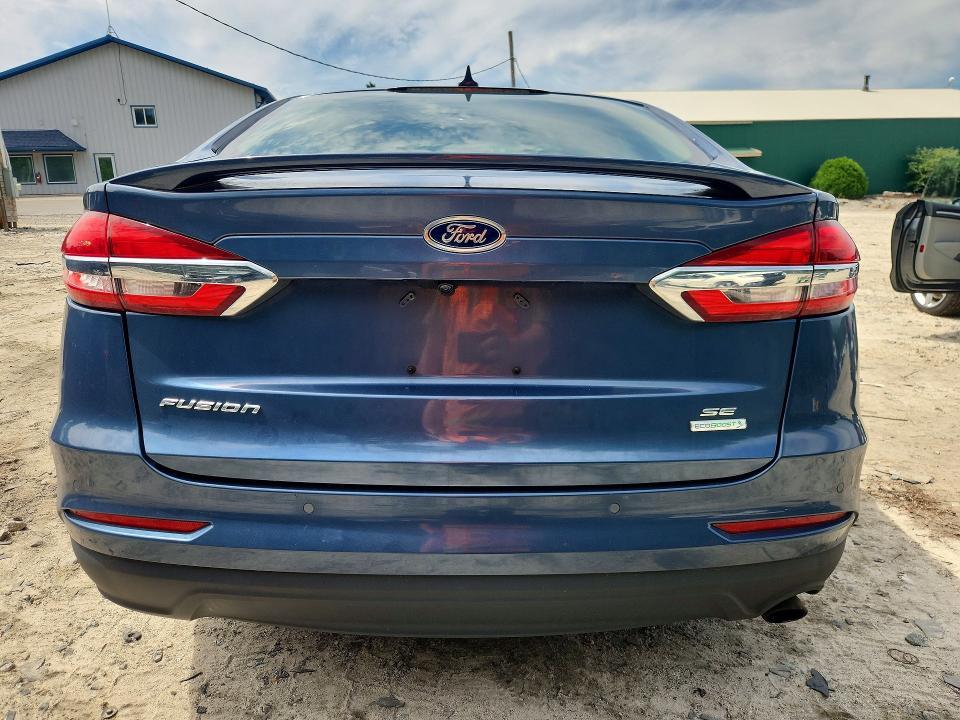 2019 FORD FUSION SE — Фото 6 из 12
