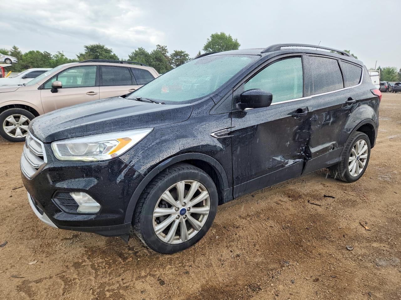 1FMCU0HD2KUC50971 2019 FORD ESCAPE photo no. 1