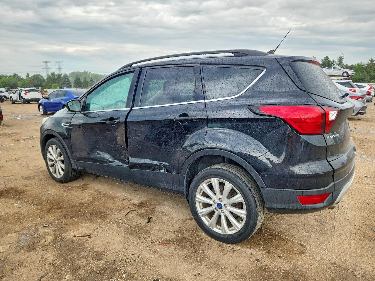 1FMCU0HD2KUC50971 2019 FORD ESCAPE photo no. 2