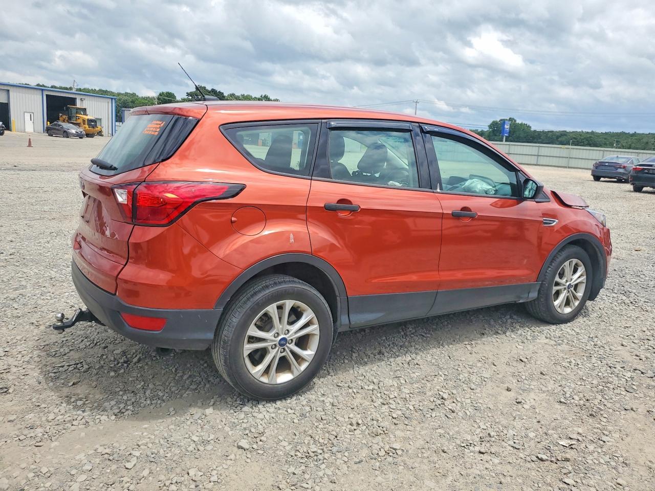 2019 FORD ESCAPE S — Фото 3 из 12