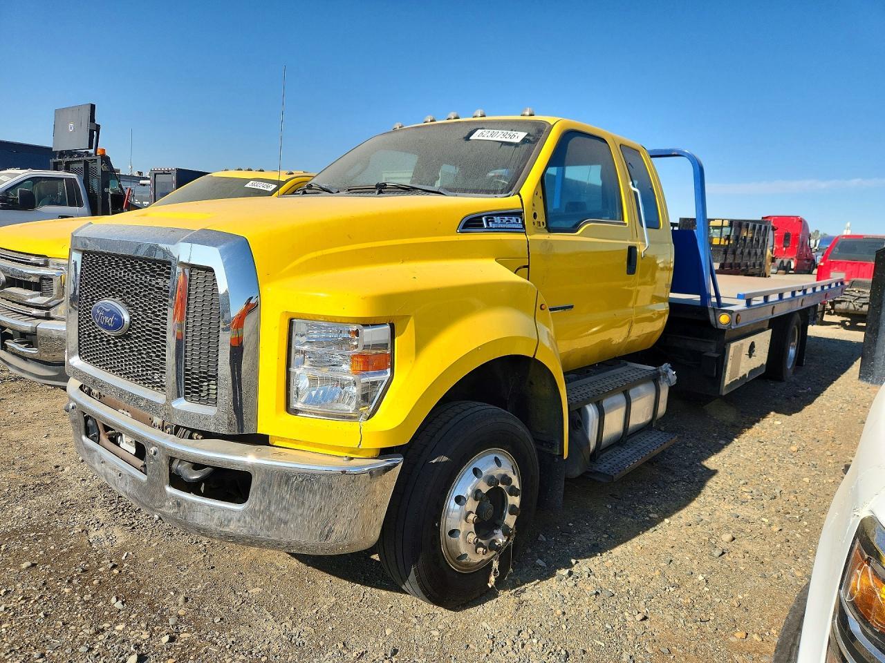 2019 FORD F650 1FDWX6DC0KDF13236