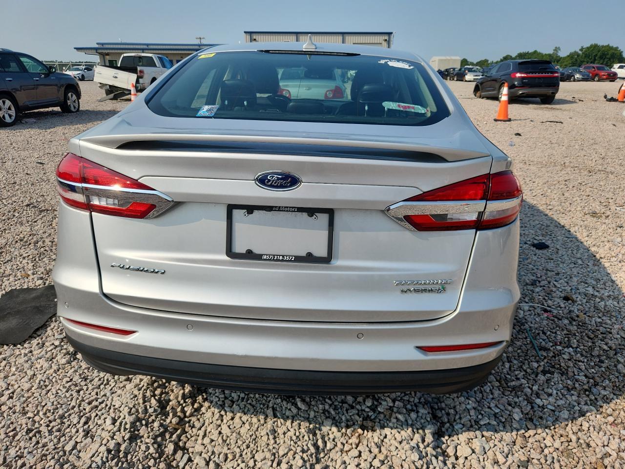 2019 FORD FUSION TITANIUM HEV — Фото 6 из 12