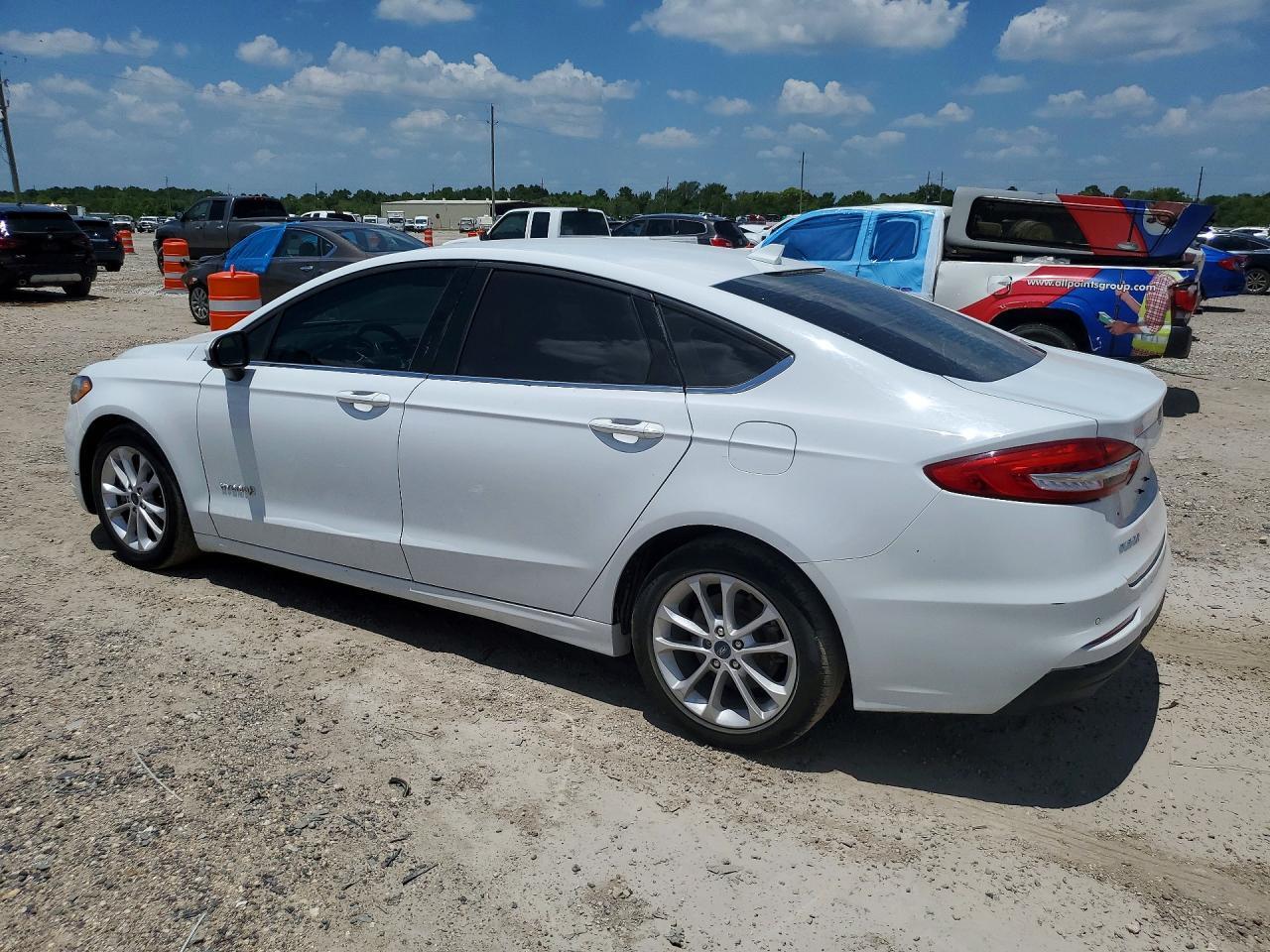 2019 FORD FUSION SE — Фото 2 из 12