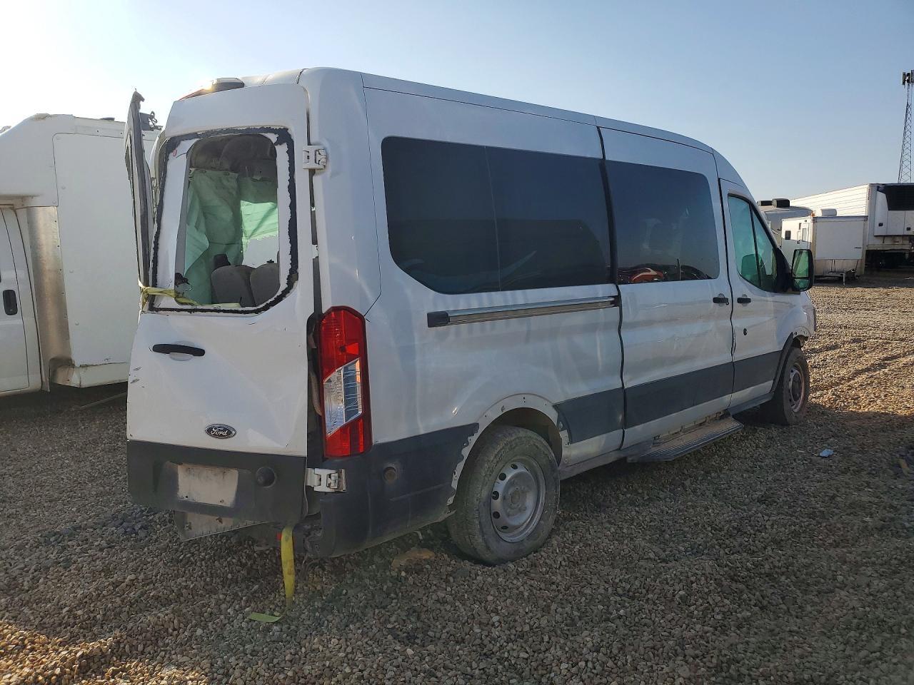 2019 FORD TRANSIT T-350 — Фото 3 из 13
