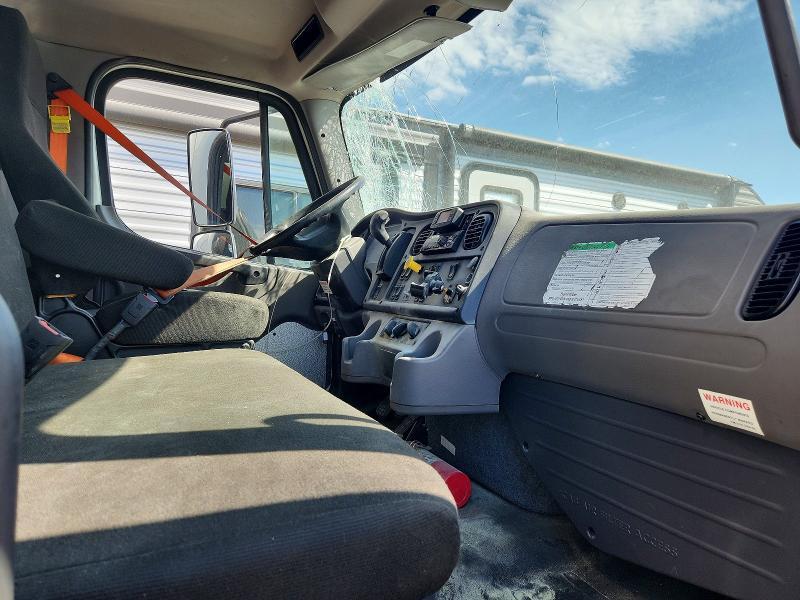 2019 FREIGHTLINER BUSINESS CLASS M2 BOX TRUCK — Фото 5 из 12