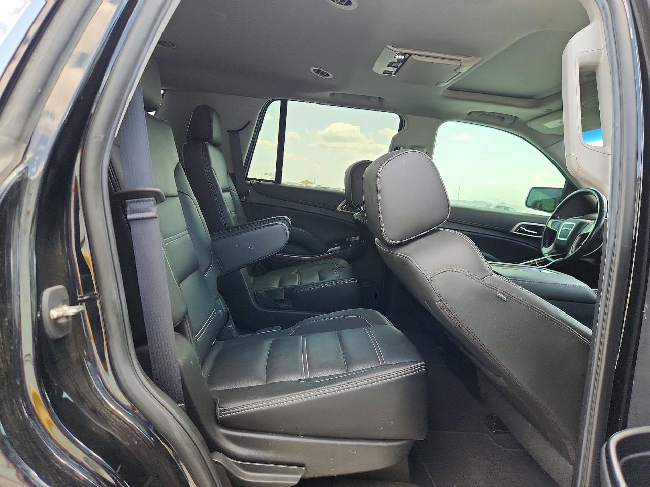 2019 GMC YUKON DENALI — Фото 11 из 13