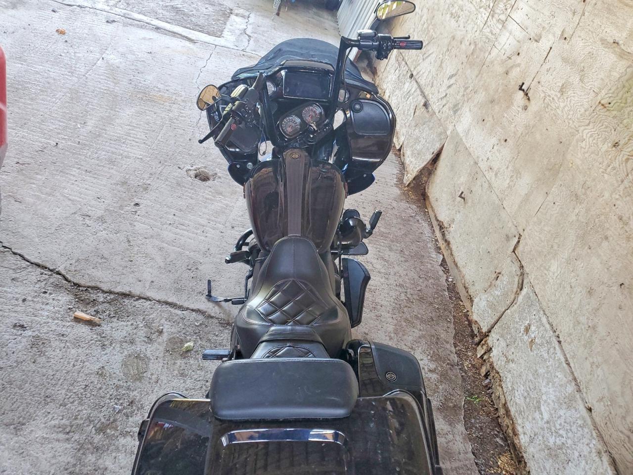 5HD1TCLA0KB954781 2019 HARLEY-DAVIDSON FLTRXSE photo no. 6
