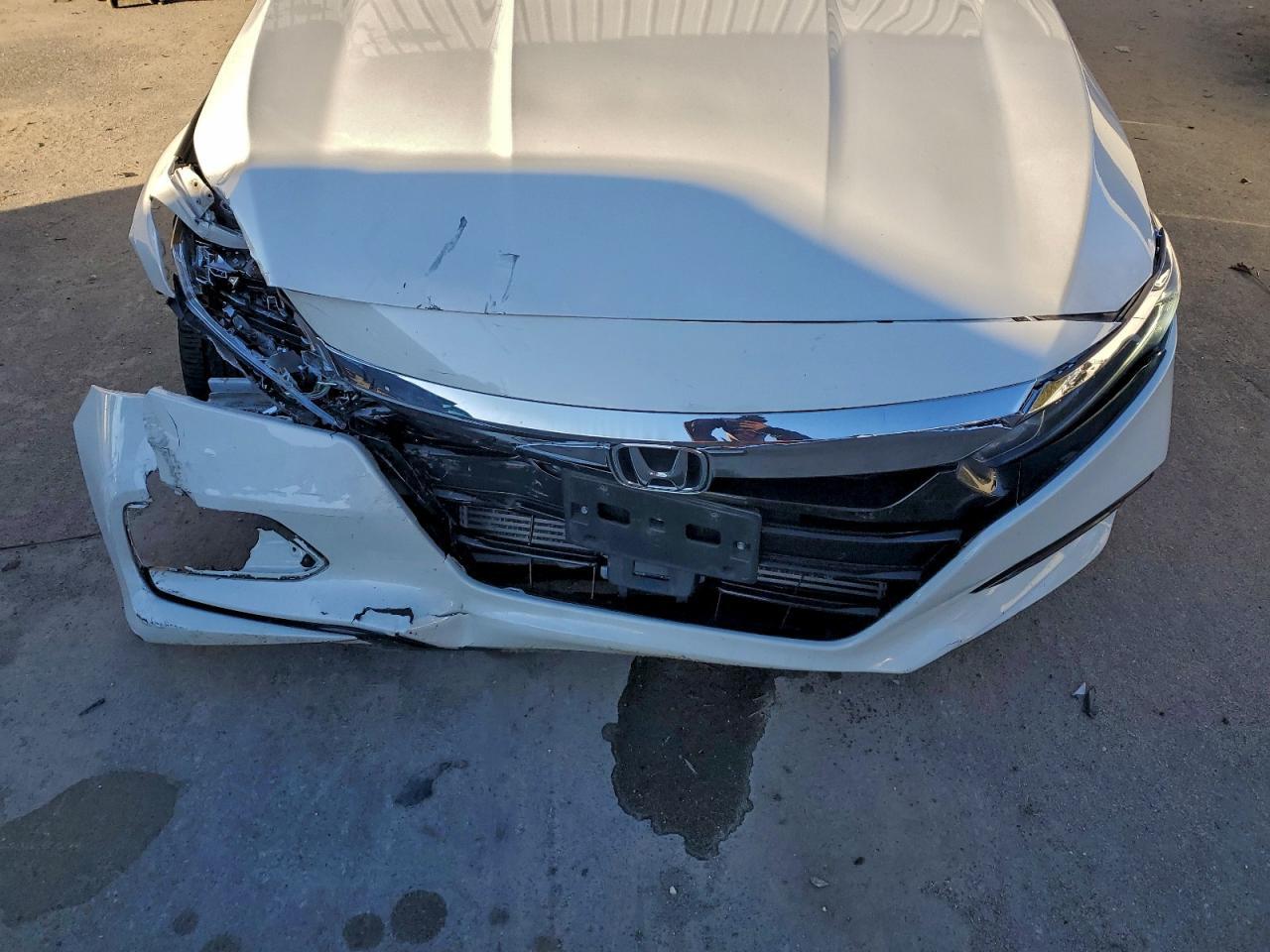 2019 HONDA ACCORD EX — Фото 11 из 12